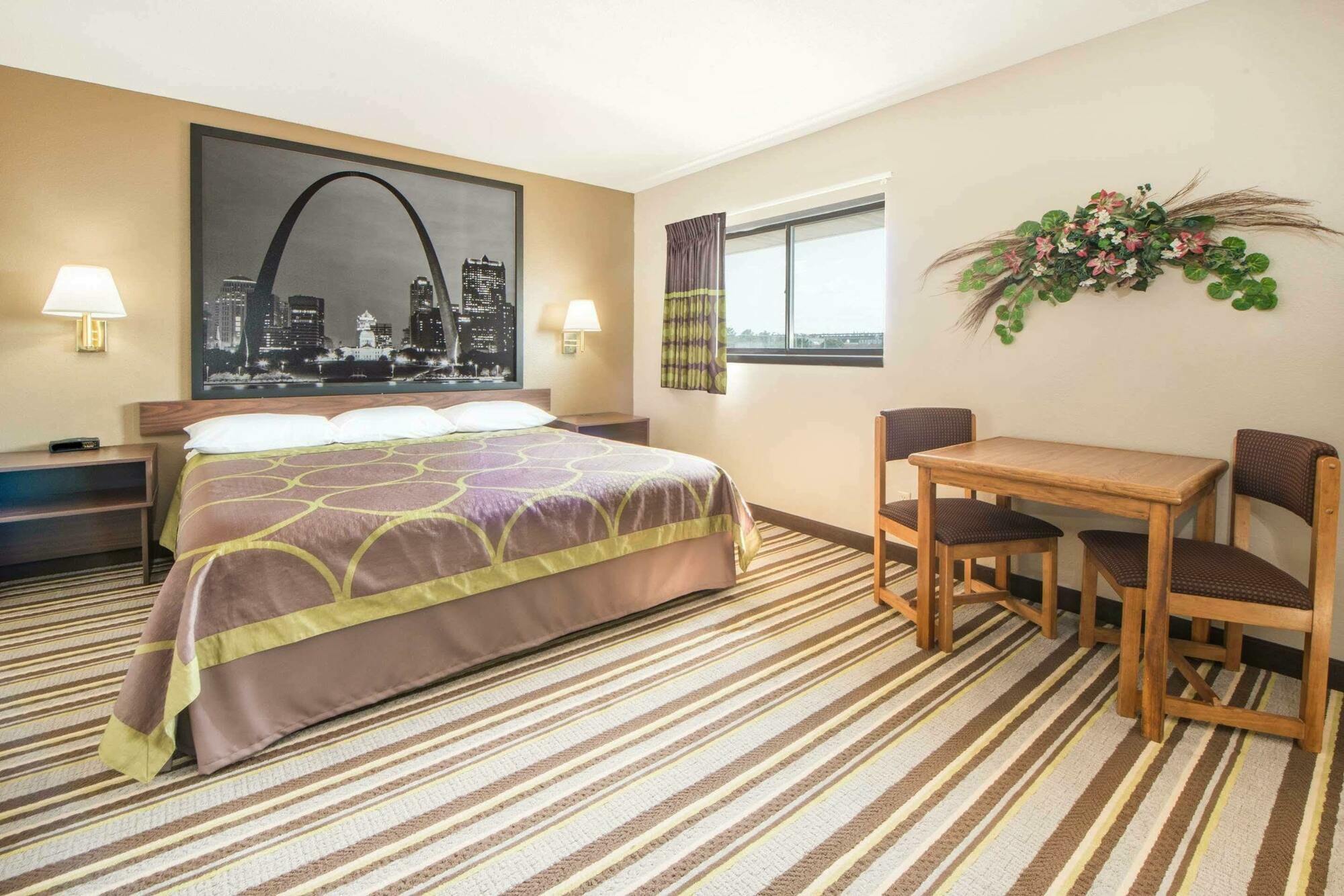 Super 8 By Wyndham Nevada Hotel Exterior photo